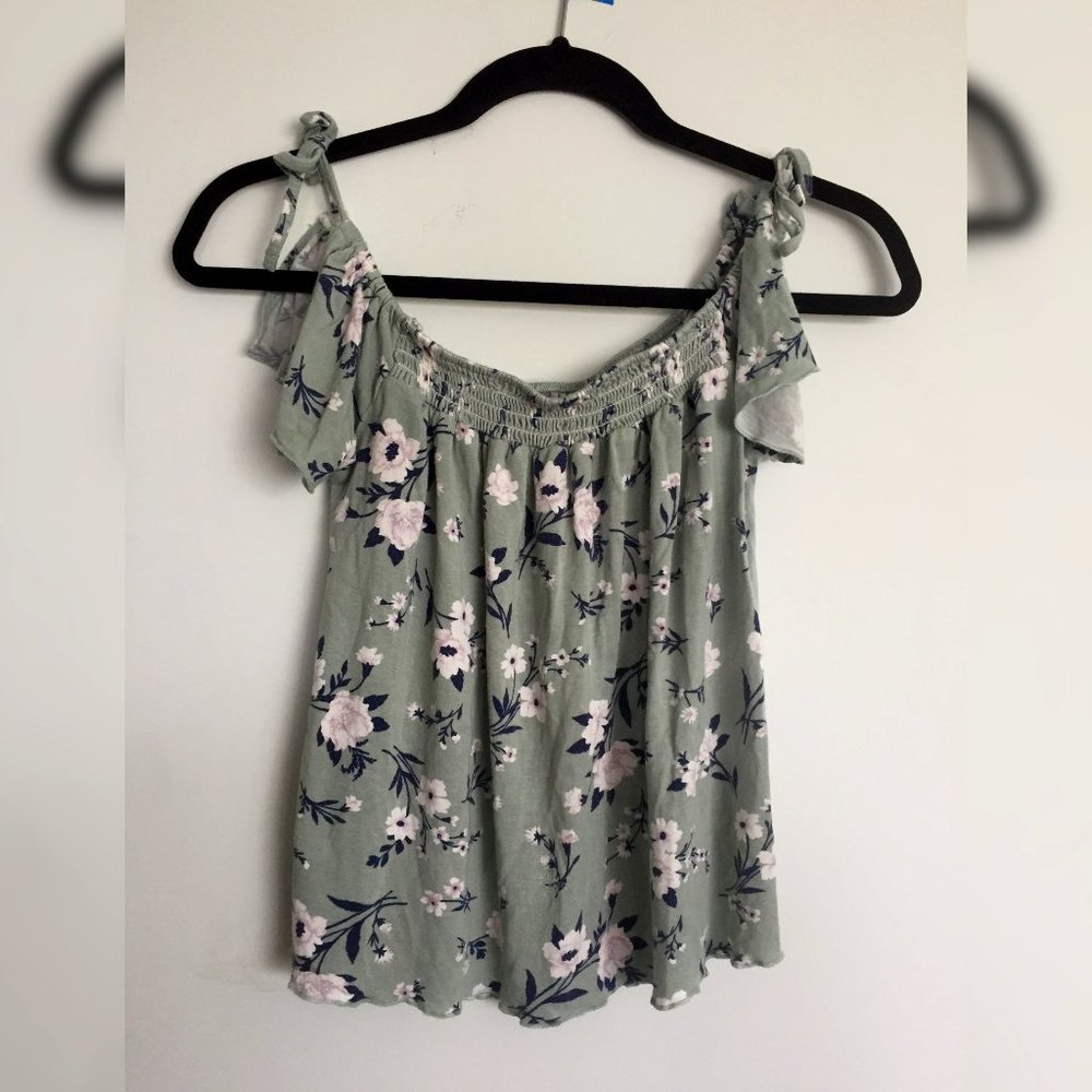 AE Butterfly sleeve off the shoulder top